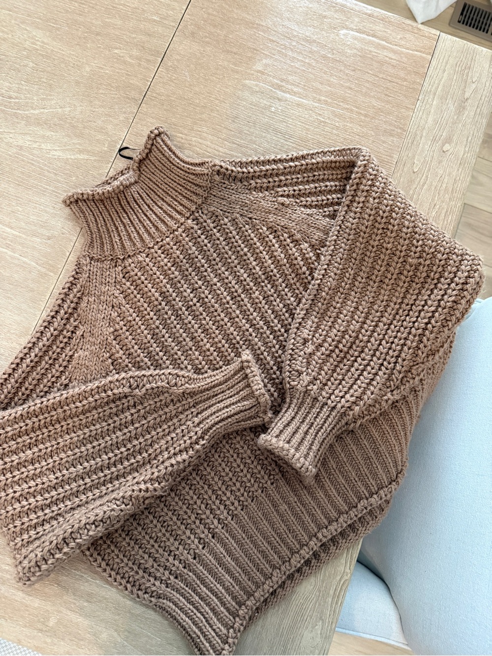 Cozy Chunky Knit Turtleneck Sweater - Brown